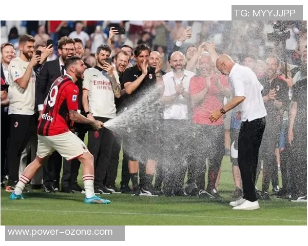 尤文图斯与AC米兰激战正酣当前比分揭晓引发球迷热议